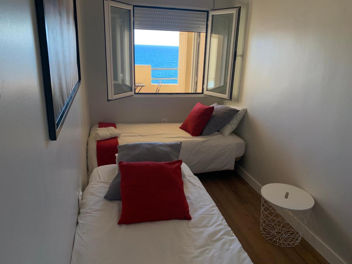 Piso amplio frente al mar en pleno paseo marítimo. Cádis Exterior foto